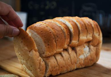 Възходът на високопротеиновия хляб и хранителната му стойност